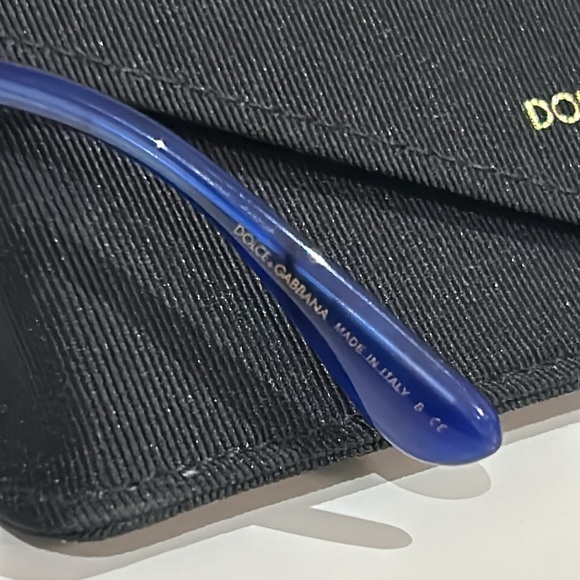 Dolce & Gabbana cat eye sunglasses in Marble Blue - Picture 5 of 5